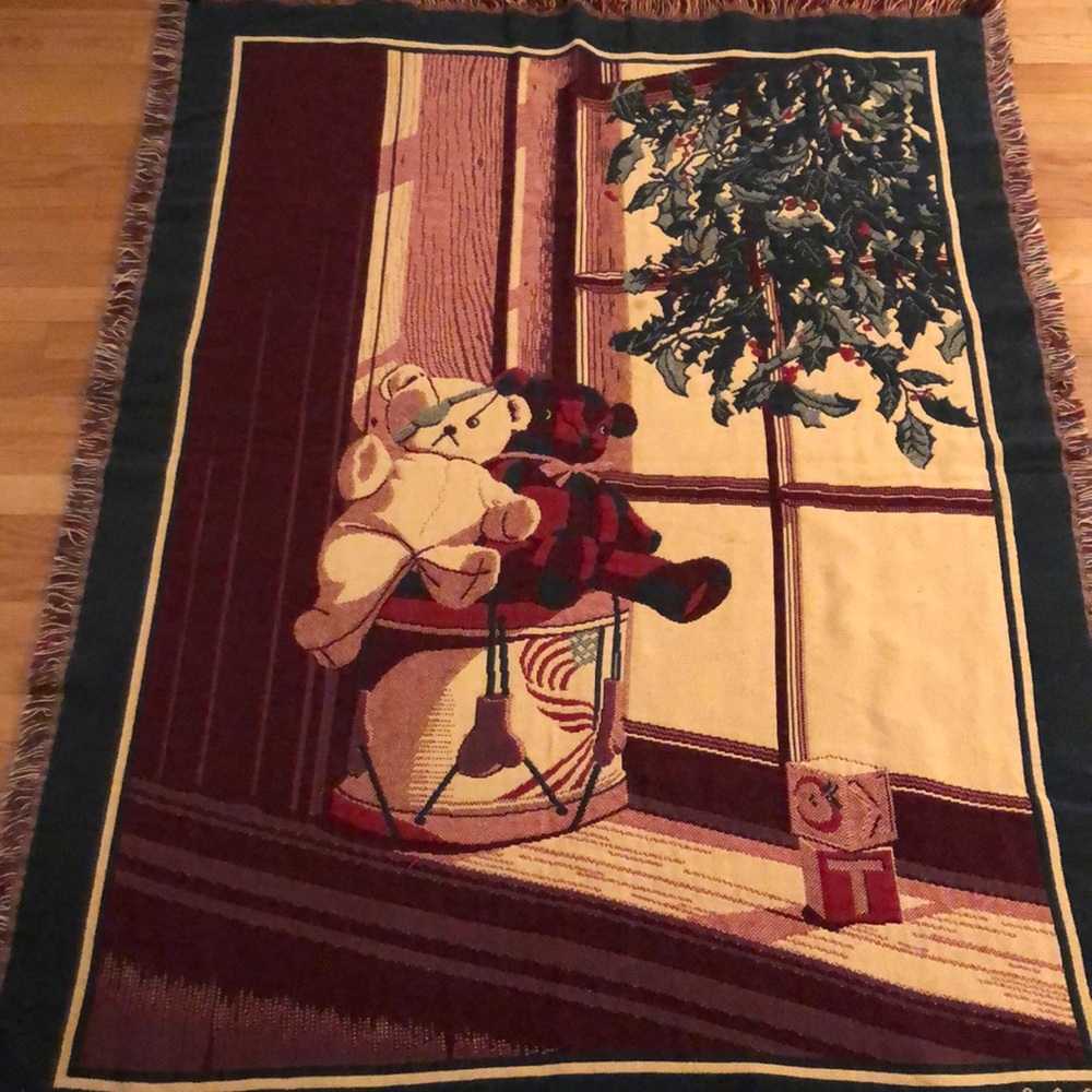 The Bob Timberlake Collection - Friendship Bears - Throw Christmas. Holidays.